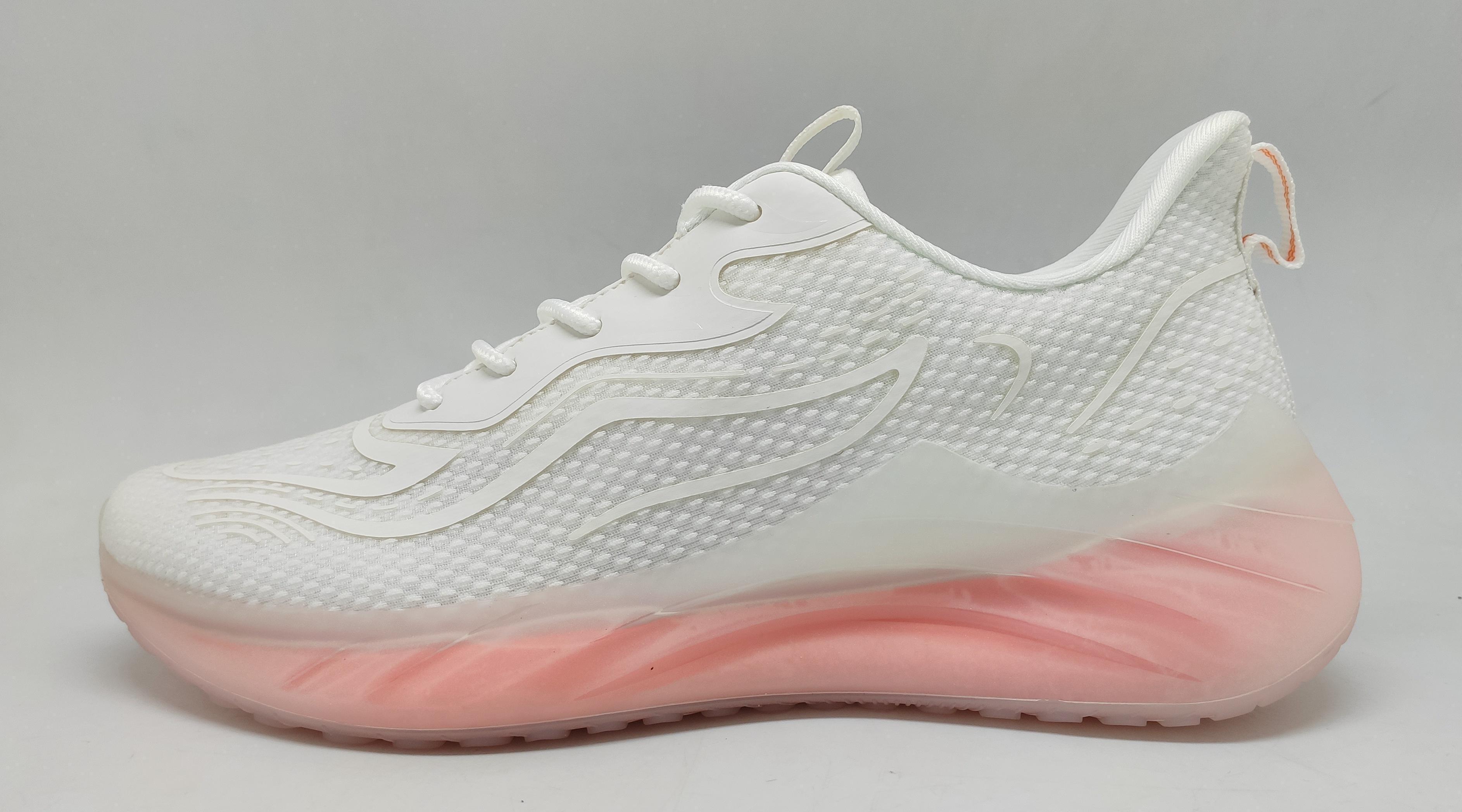 White Peach Runner — men's athletic footwear